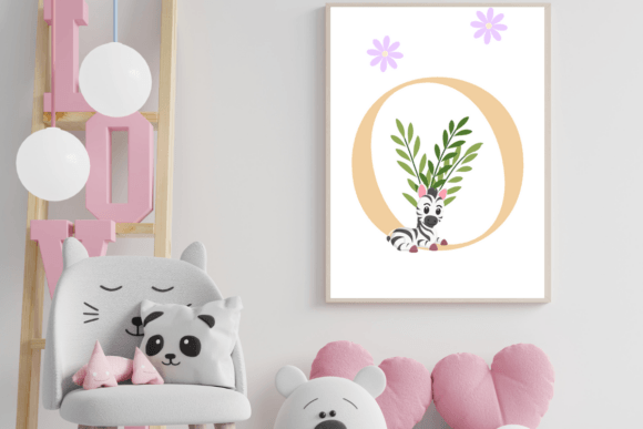 Decorative Letter O with Animal Wall Art: A Whimsical Addition to Any Nursery